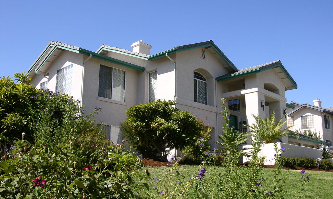 montebello03_33f283e61c6b92f5e07553e8c98f545a.jpg